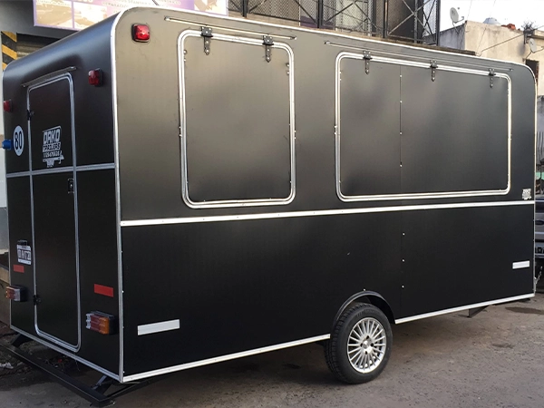 Trailer gastronomico un eje estandar